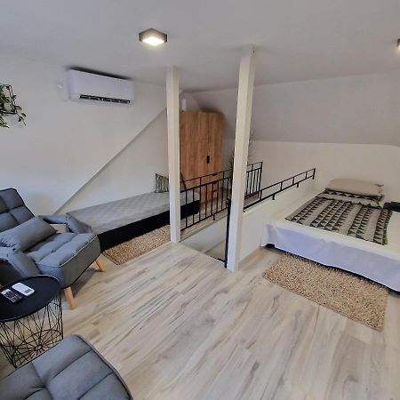 Schmidt Apartman Miskolc Belvarosaban Extérieur photo